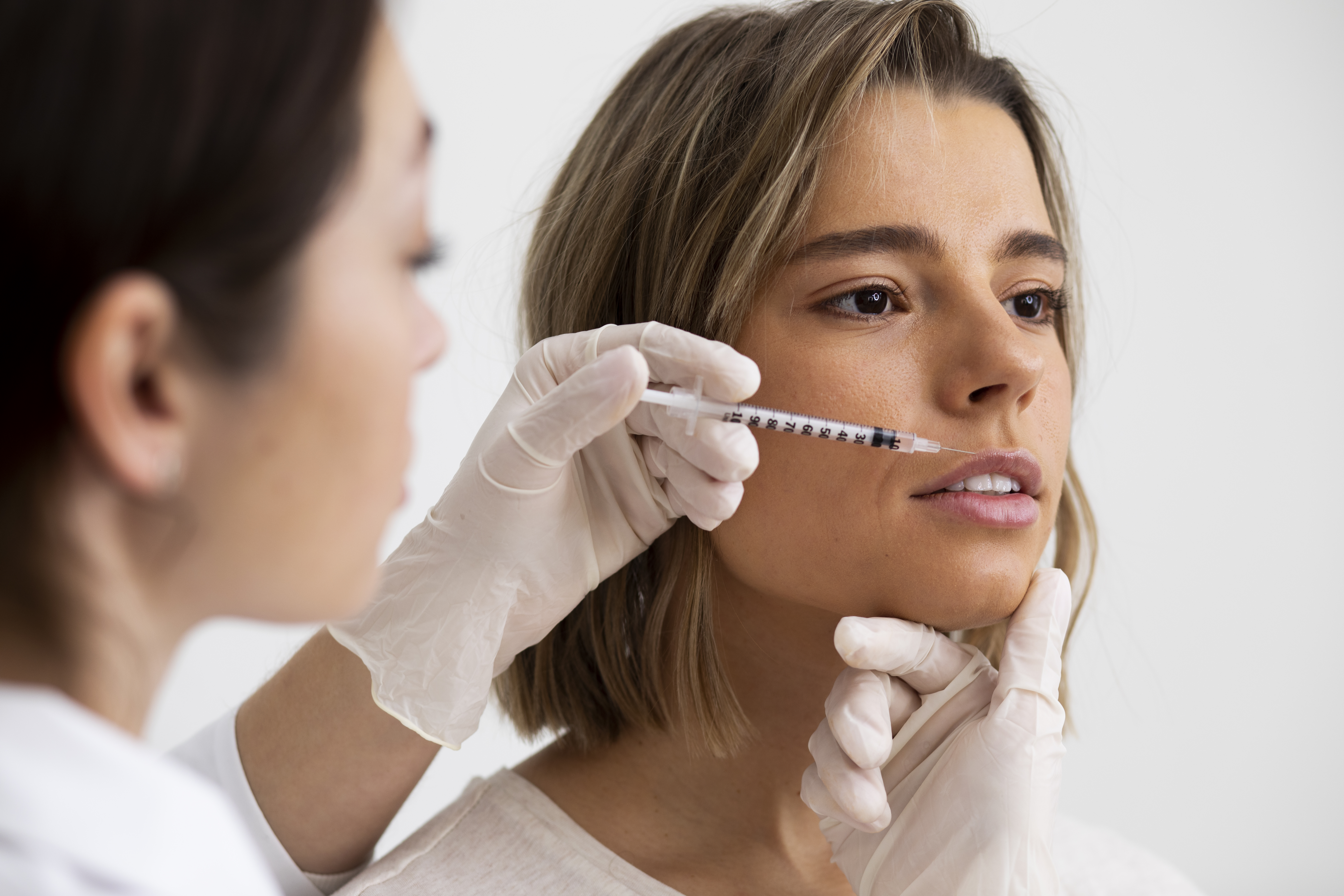 Procedimento de harmonização facial